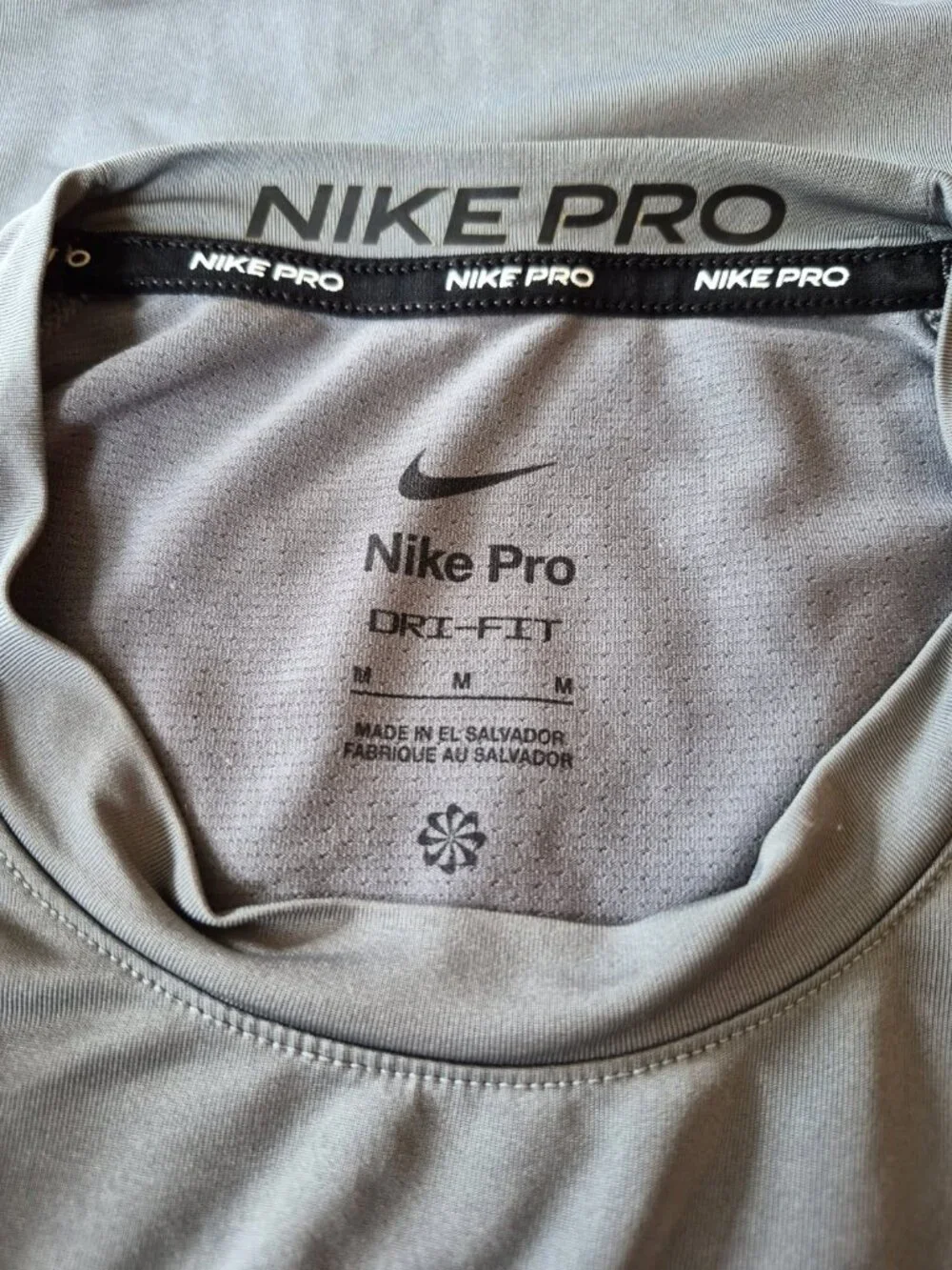 Nike Pro DRI-FIT Short Sleeve Performance Tee - Gray